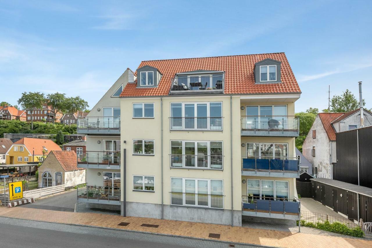 Luxury City Center Harbour Apartment 2 Bedroom Sonderborg Bagian luar foto