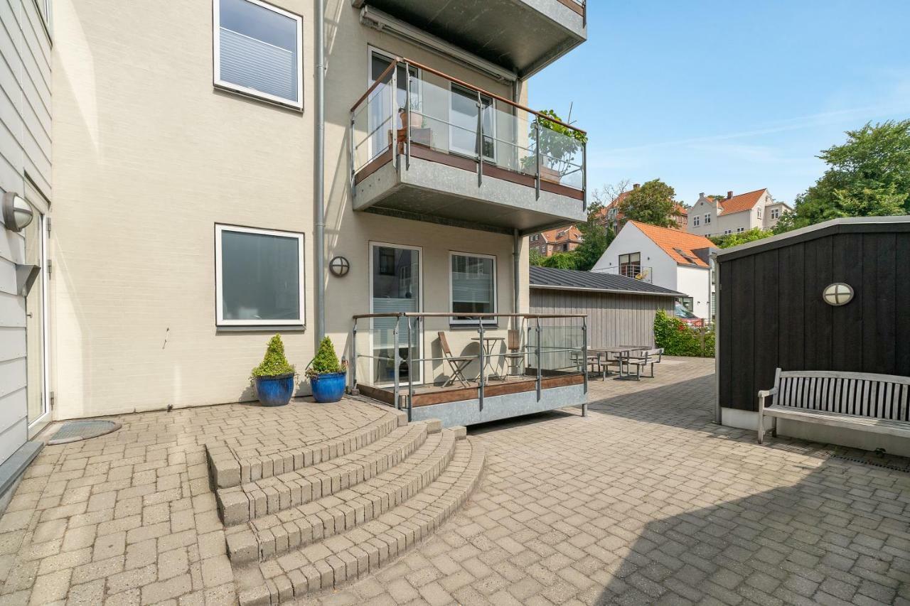 Luxury City Center Harbour Apartment 2 Bedroom Sonderborg Bagian luar foto